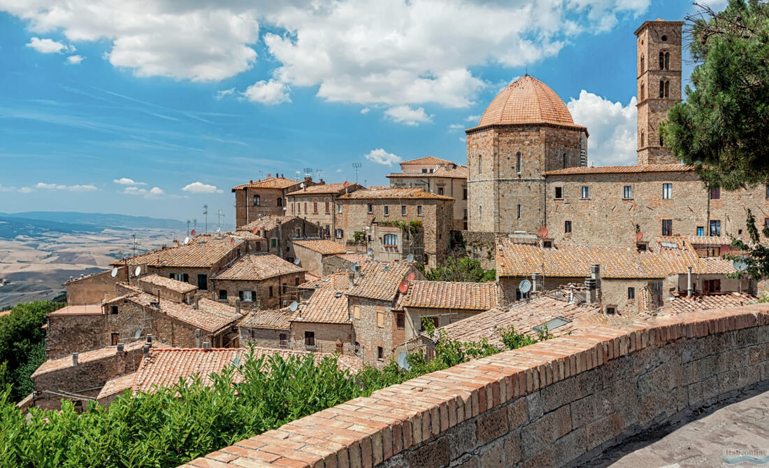 Volterra - view from Piazza Martiri della Libertà