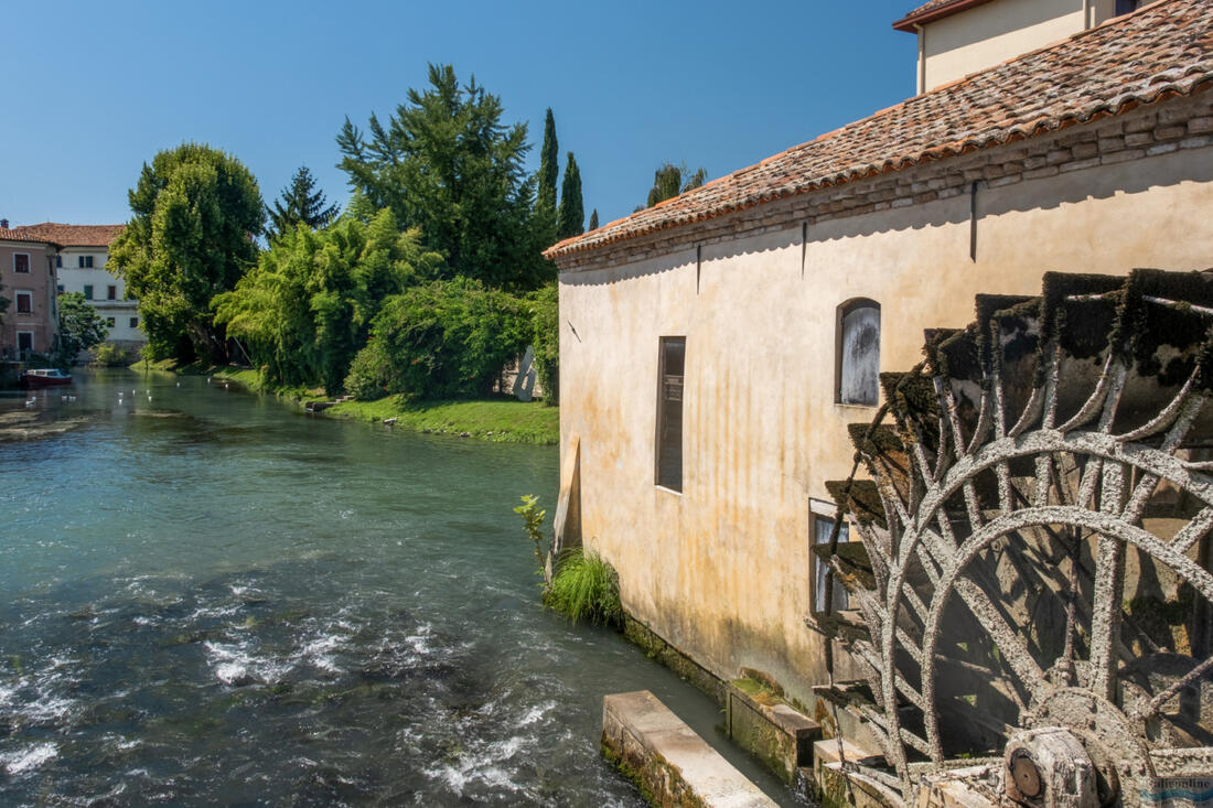 One of the two mills of St. Andrew on the Lemene River in Portogruaro
