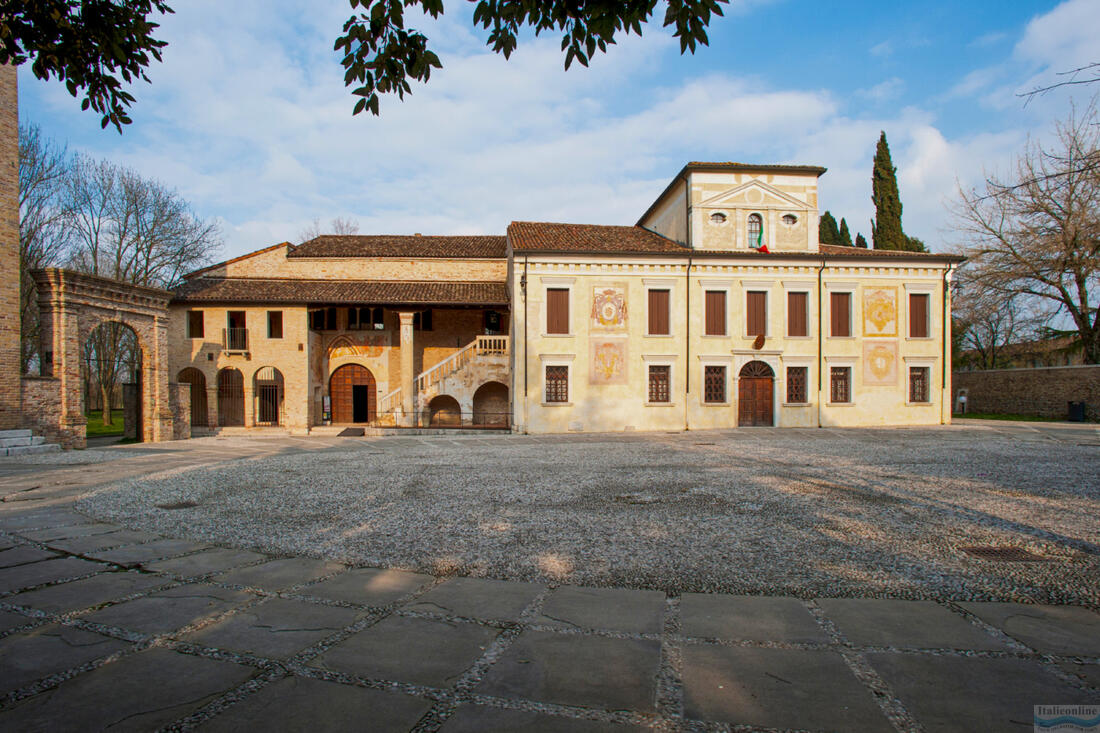 Sesto al Reghena - Piazza castello - facade of Santa Maria in Silvis Abbey