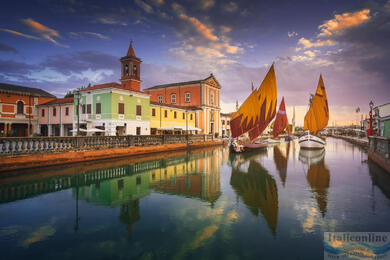 From the Leonardo da Vinci Canal to the sandy beaches. Cesenatico