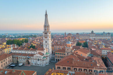 Modena, city of monuments, gastronomy and cars