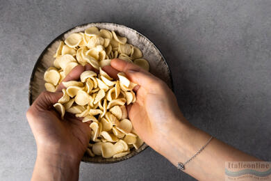 Orecchiette, traditional pasta from Puglia