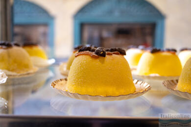 Polenta e Osei, a historic dessert from Bergamo