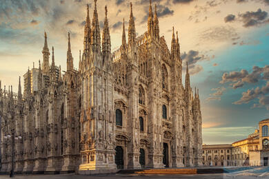 The most imposing symbol of Milan? Duomo Cathedral