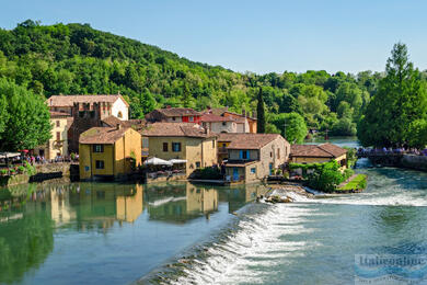 Borghetto sul Mincio: A fairy-tale village with mills