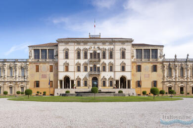 Villa Contarini: A gem of Baroque architecture