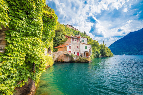 Nesso - Waterfall and ancient bridge