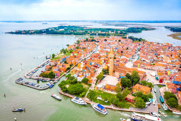 Burano: The island of colours and lace-making art