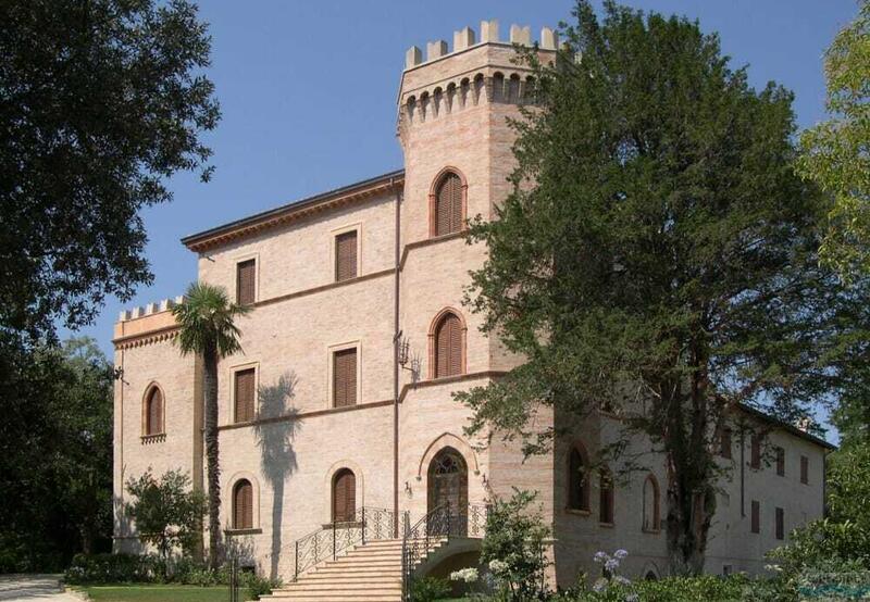 Castello Montegiove