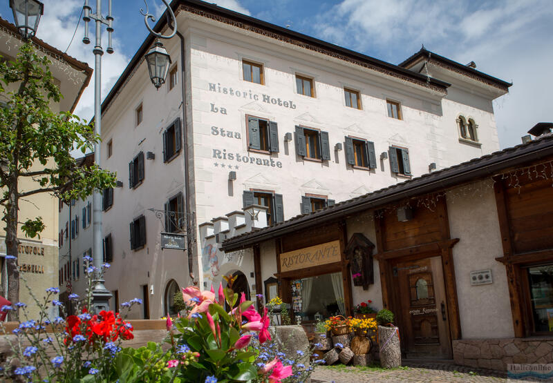 Historic Hotel Ristorante La Stua