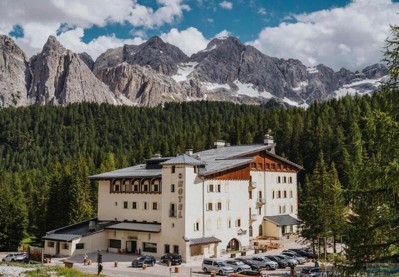 Hotel B&B Passo Tre Croci Cortina