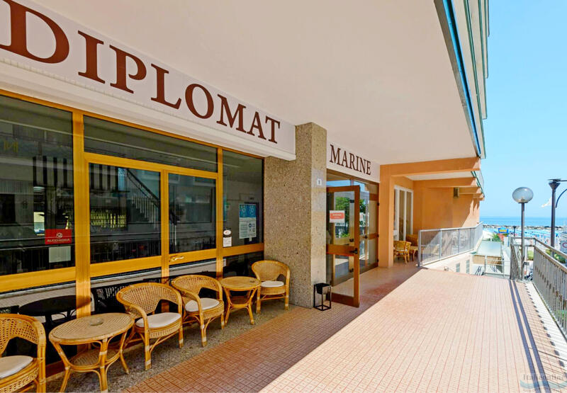 Hotel Diplomat Marine