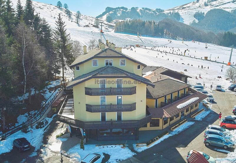 Hotel Dolomiti SKI